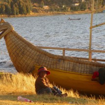 Traditional boat of Lago Titicaca